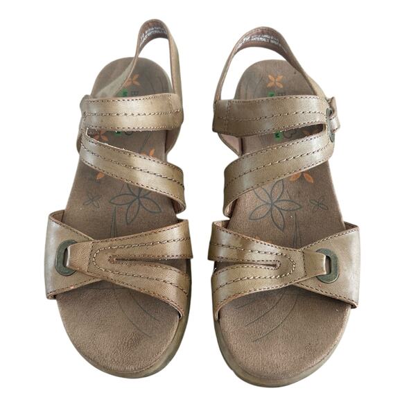 Baretraps Women's Cindy Brown Strappy Sandals - Picture 1 of 4